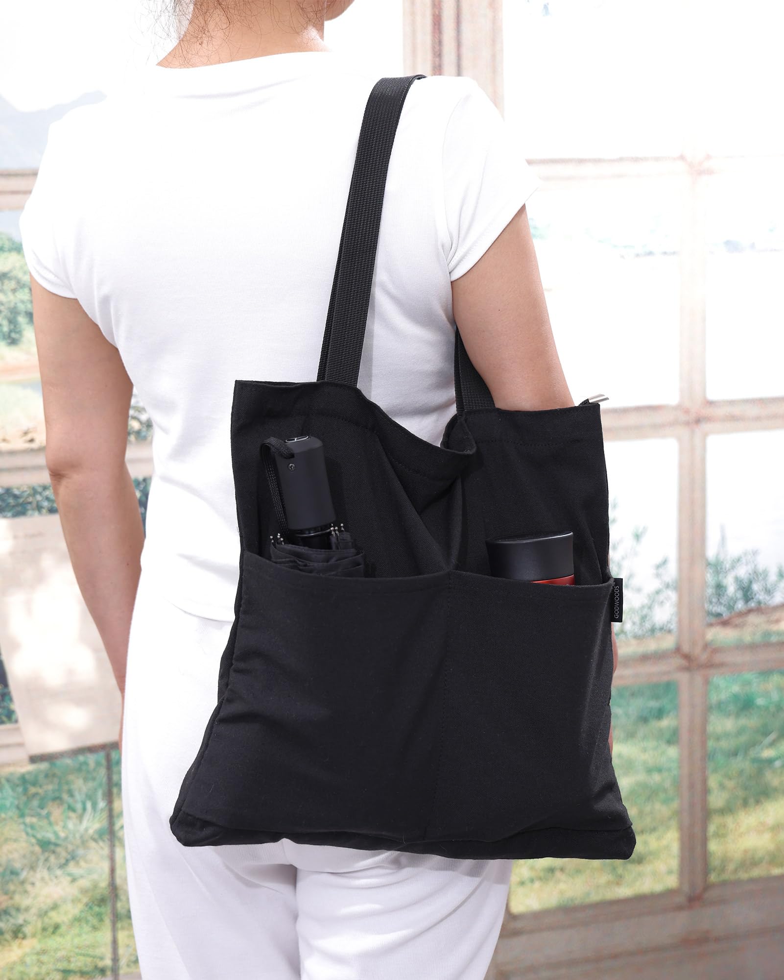 Tote Bag Aesthetic Canvas Handbags with Zipper for Women Travel Shoulder Bags Purses with compartments