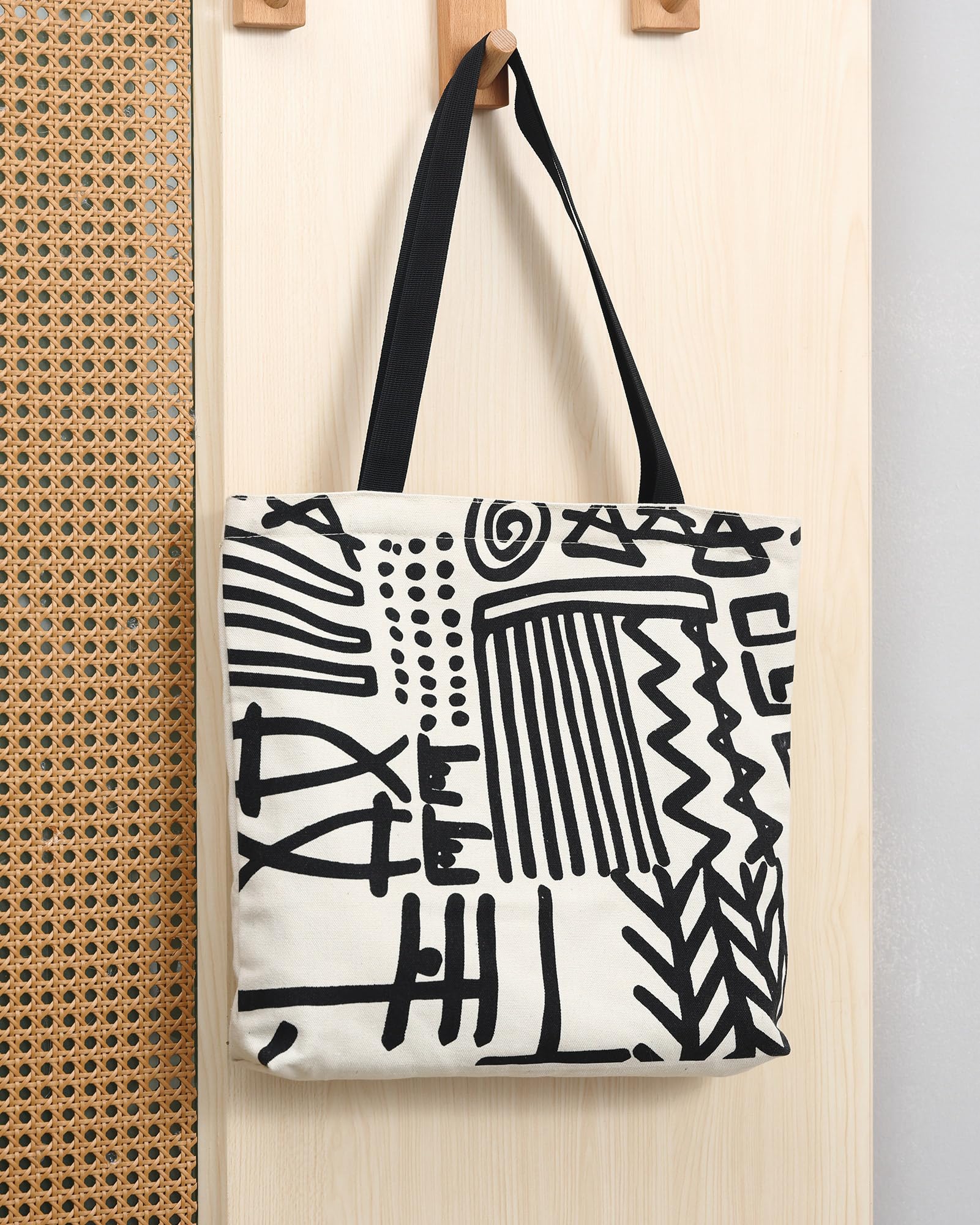 Tote Bag Aesthetic Canvas Handbags with Zipper for Women Travel Shoulder Bags Purses with compartments